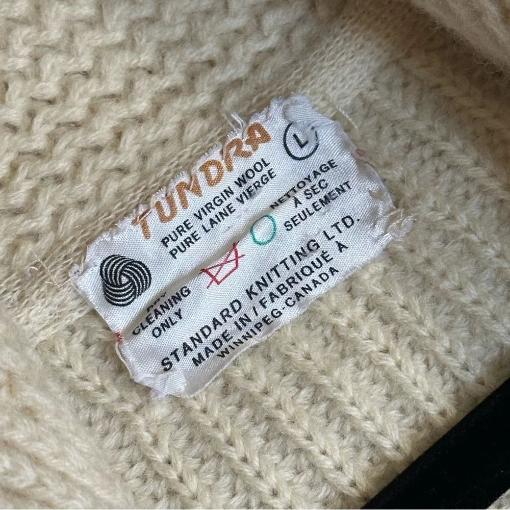 1960’s Tundra Virgin Wool Knit Cardigan fish cozy cabin aesthetic - Picture 5 of 9